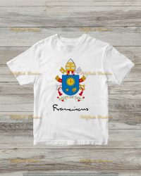 Post de Instagram mockup de remera minimalista claro - 1